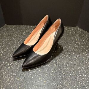 Cole Haan Black Heels